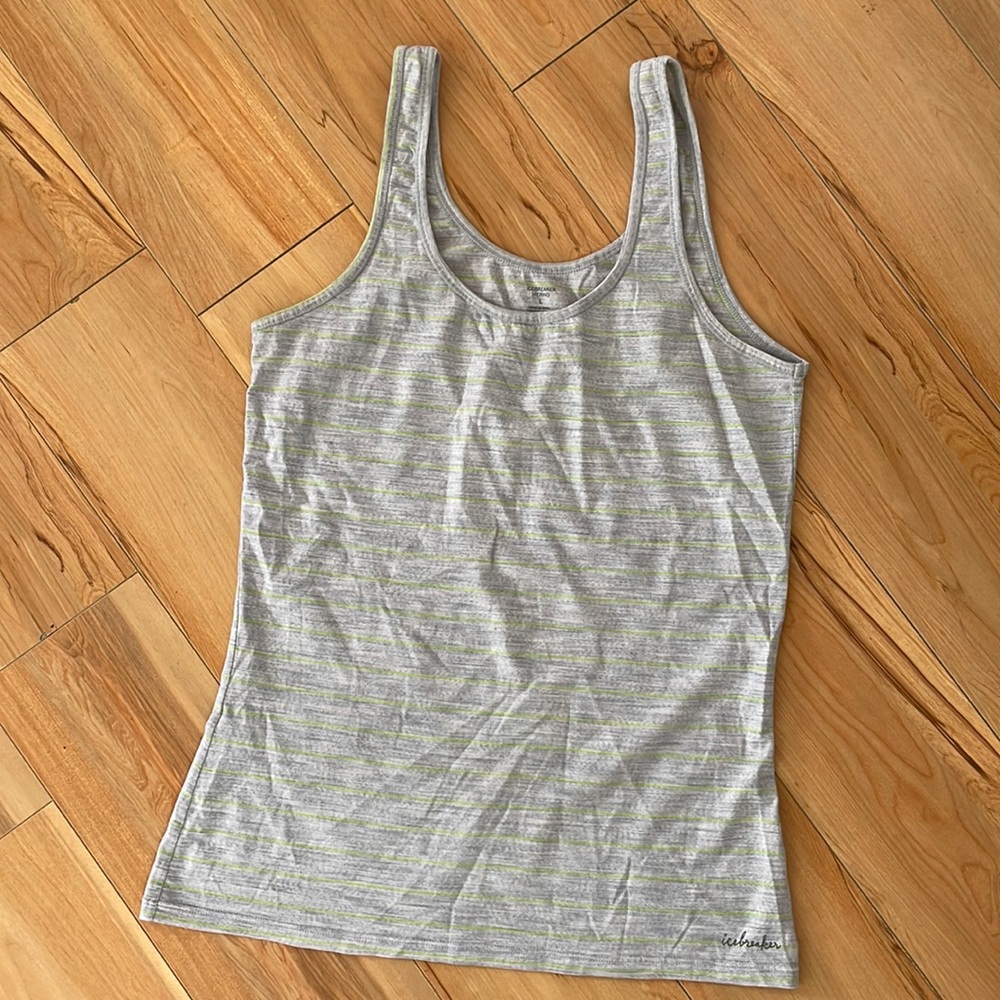 Icebreaker tank top